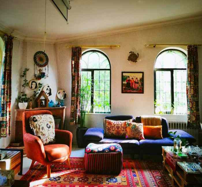 What is bohemian style decorating